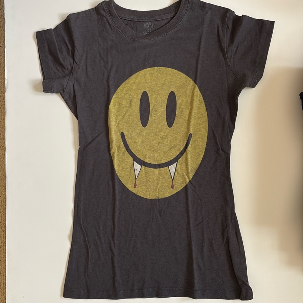 Word of Mouth Smiley Face Tee Short Sleeve Tee Top